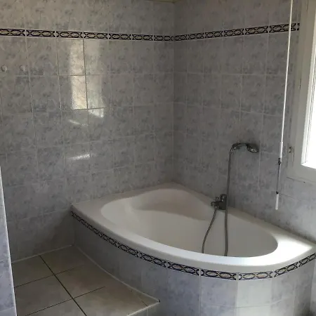 Piscine Privée 4 Chambres *