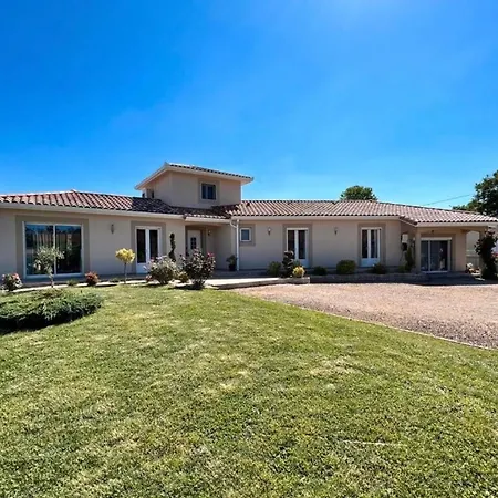 Villa Avec Piscine *