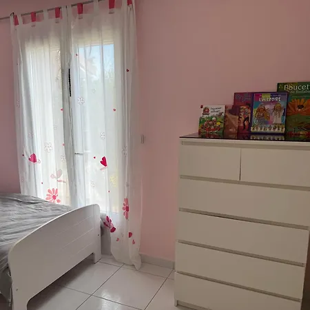 Avec Piscine Villa *